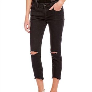 FP SKINNY BLACK FRAYED JEANS